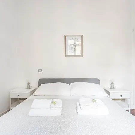 Apartament La Corte Di Merlino - Di Pregio Rzym
