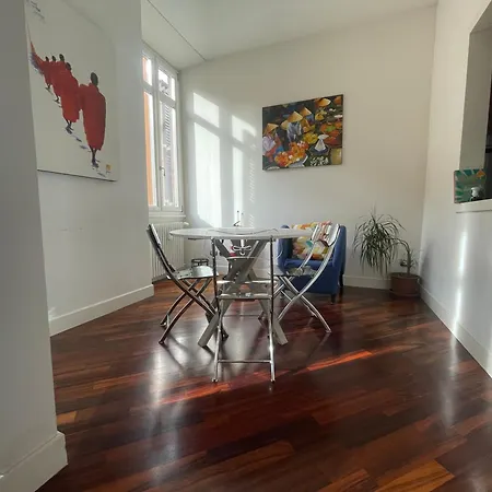 Appartement La Corte Di Merlino - Di Pregio