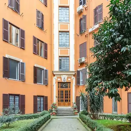 La Corte Di Merlino - Di Pregio *