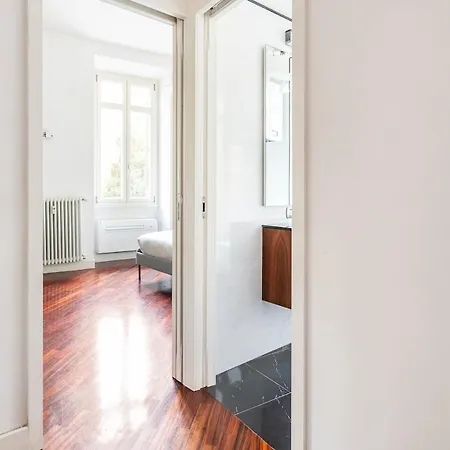 La Corte Di Merlino - Di Pregio * Rom