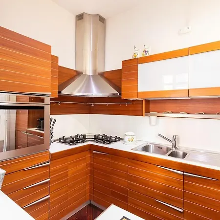 La Corte Di Merlino - Di Pregio Rom