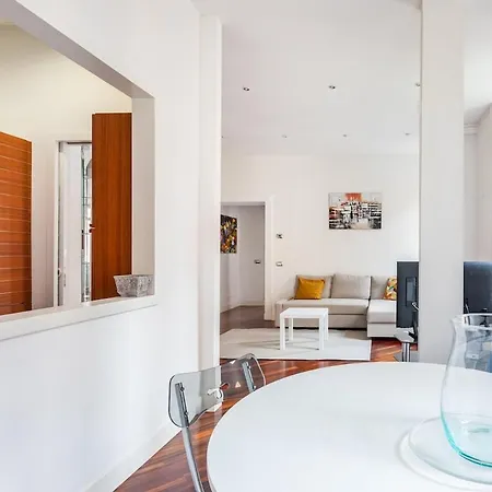 La Corte Di Merlino - Di Pregio Lejlighed *