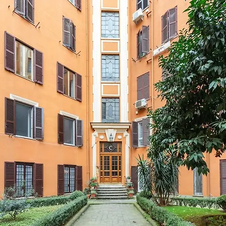 La Corte Di Merlino - Di Pregio Rom